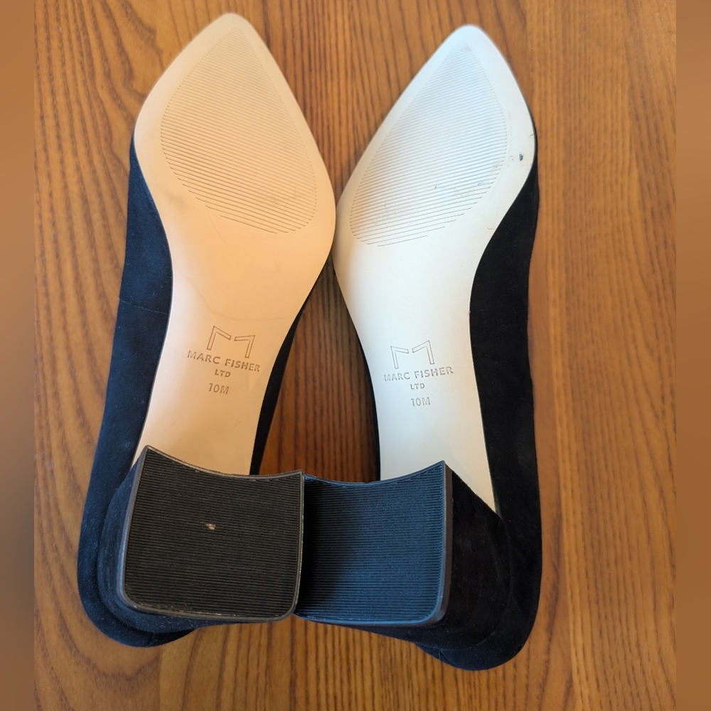 Marc Fisher Black Faux Suede Block Heel Pumps, Size 10M - Picture 4 of 9